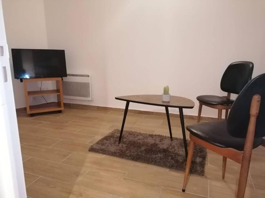 Superbe logement Appartement Drancy Buitenkant foto